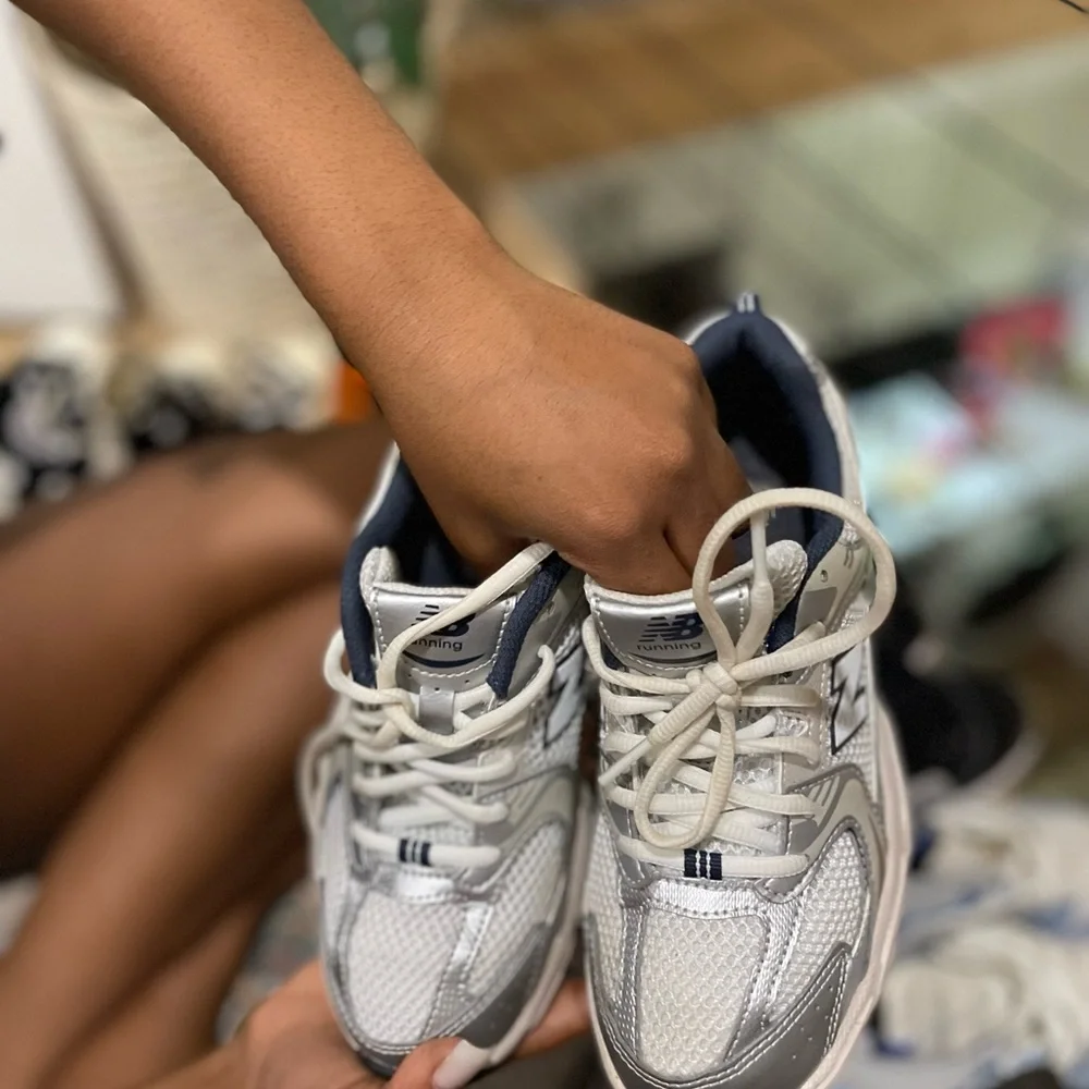 New Balance 530 Kids Silver and White